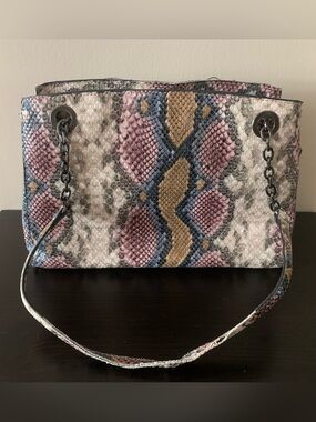 Stylish Multicolor Snake-Print Shoulder Bag